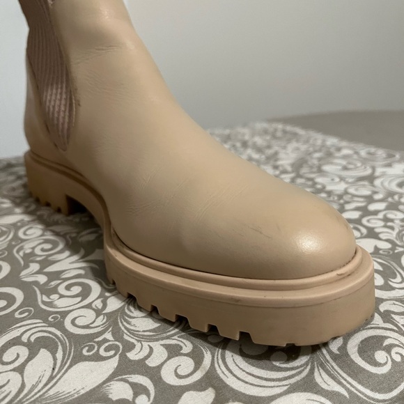 Porte & Paire Tan Sock Chelsea Boots - Picture 7 of 14
